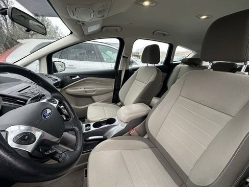 Used 2013 Ford C-MAX SE image 16