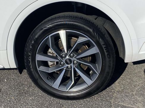 Used 2024 Audi Q5 2.0T Premium Plus AWD/4WD image 8
