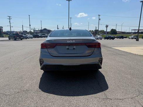 Used 2024 Kia Forte LXS FWD image 6