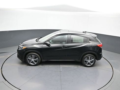 Used 2021 Honda HR-V EX image 41