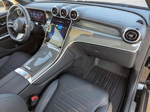 Certified 2026 Mercedes-Benz GLC 300 image 21