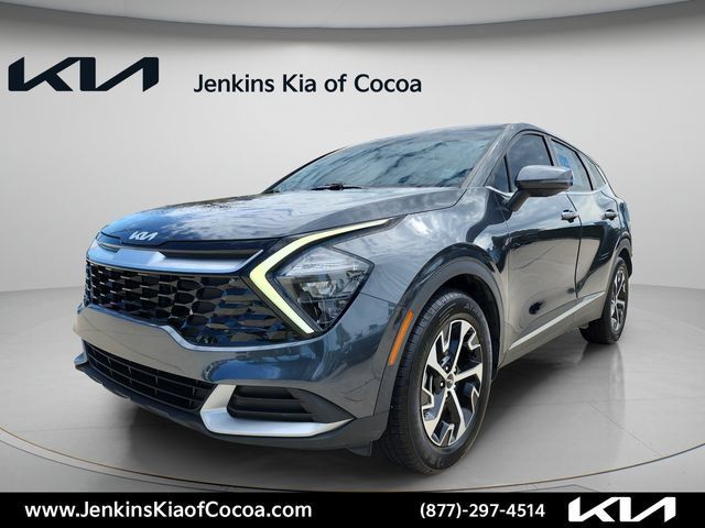 Certified 2023 Kia Sportage EX FWD image 11