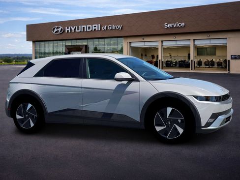 New 2026 Hyundai Ioniq 5 SE RWD image 10