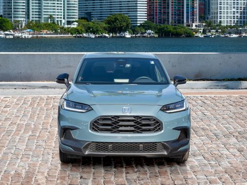 Certified 2023 Honda HR-V Sport image 2