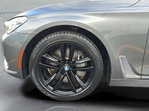 Used 2016 BMW 750i xDrive image 38