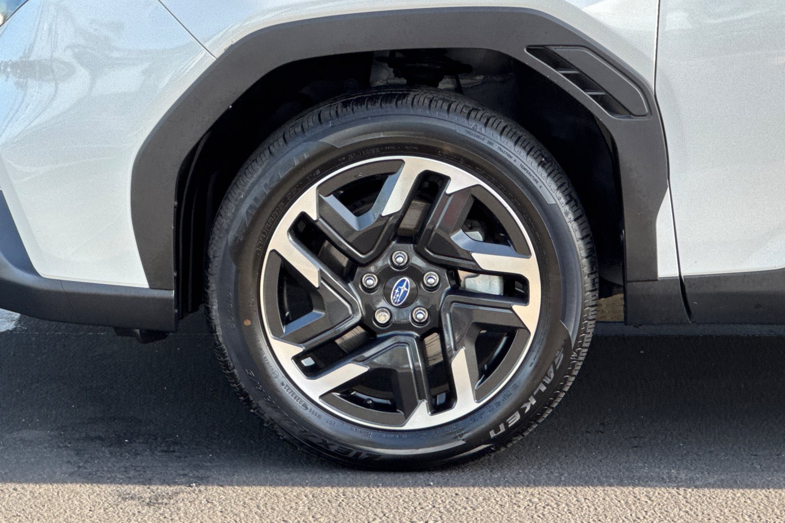 Certified 2026 Subaru Forester Limited w/ Premium/Limited Package AWD/4WD image 27