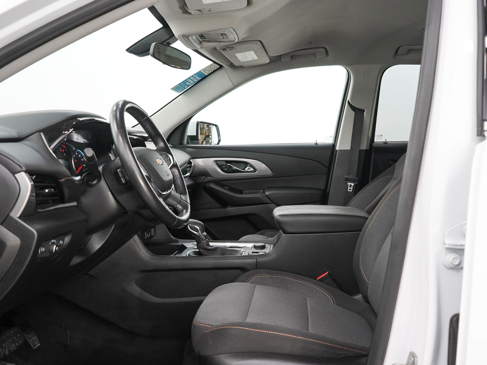 Used 2019 Chevrolet Traverse LT AWD/4WD image 23