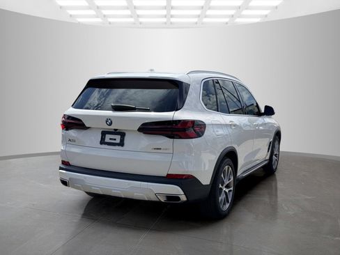 Used 2024 BMW X5 xDrive40i AWD/4WD image 5