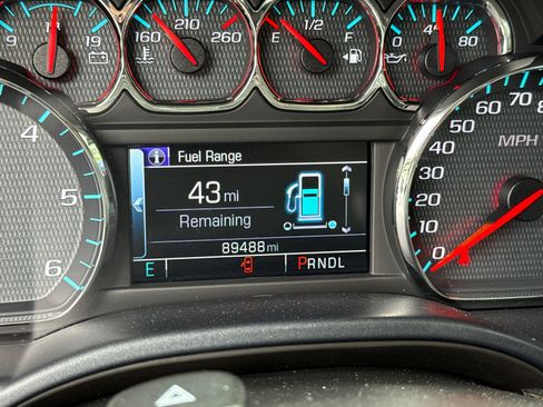 Used 2018 Chevrolet Silverado 1500 LTZ Z71 AWD/4WD image 15