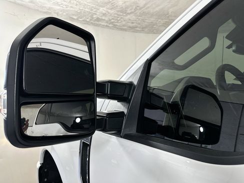 Used 2022 Ford F250 Lariat image 10