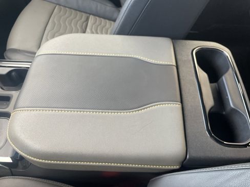 Used 2024 Chevrolet Silverado 1500 ZR2 w/ Technology Package image 37