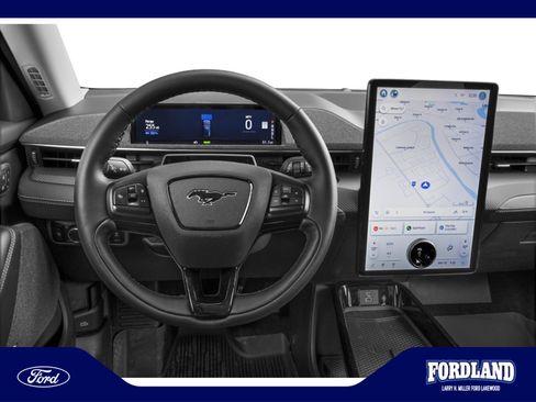 Used 2024 Ford Mustang Mach-E Premium AWD/4WD image 4