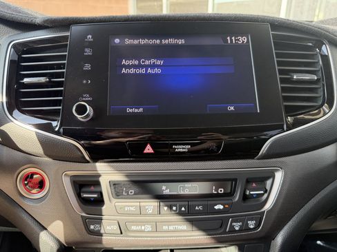 Used 2023 Honda Ridgeline Sport image 19