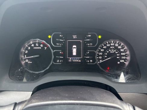 Used 2018 Toyota Tundra SR5 w/ SR5 Upgrade Package image 9