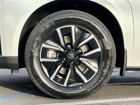 New 2026 Toyota bZ XLE image 23