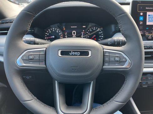 New 2026 Jeep Compass Limited image 20