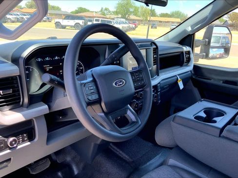 New 2026 Ford F250 XL AWD/4WD image 8