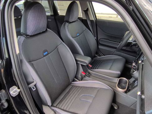 New 2026 MINI Cooper S image 24