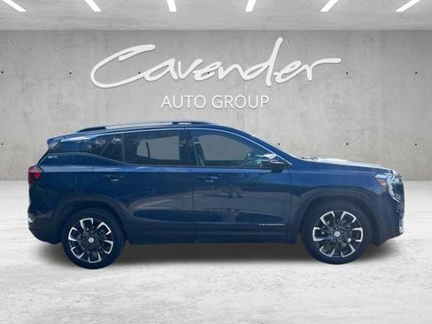 Used 2022 GMC Terrain SLT FWD image 21