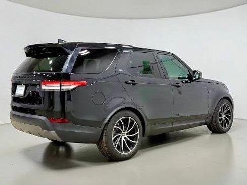 Used 2017 Land Rover Discovery SE AWD/4WD image 36