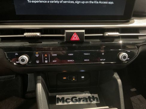 New 2026 Kia Sportage LX w/ LX Convenience Package image 18