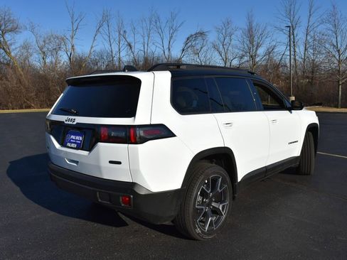 New 2026 Jeep Cherokee Overland image 5