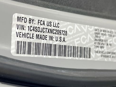 Used 2022 Dodge Durango R/T w/ Blacktop Package image 31