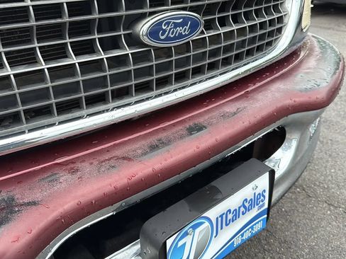 Used 1998 Ford Expedition 4WD image 22