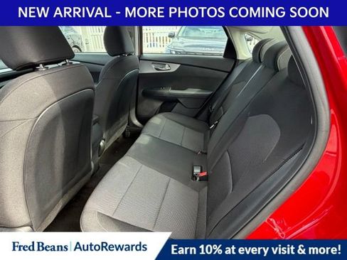 Used 2024 Kia Forte LXS w/ LXS Technology Package FWD image 11