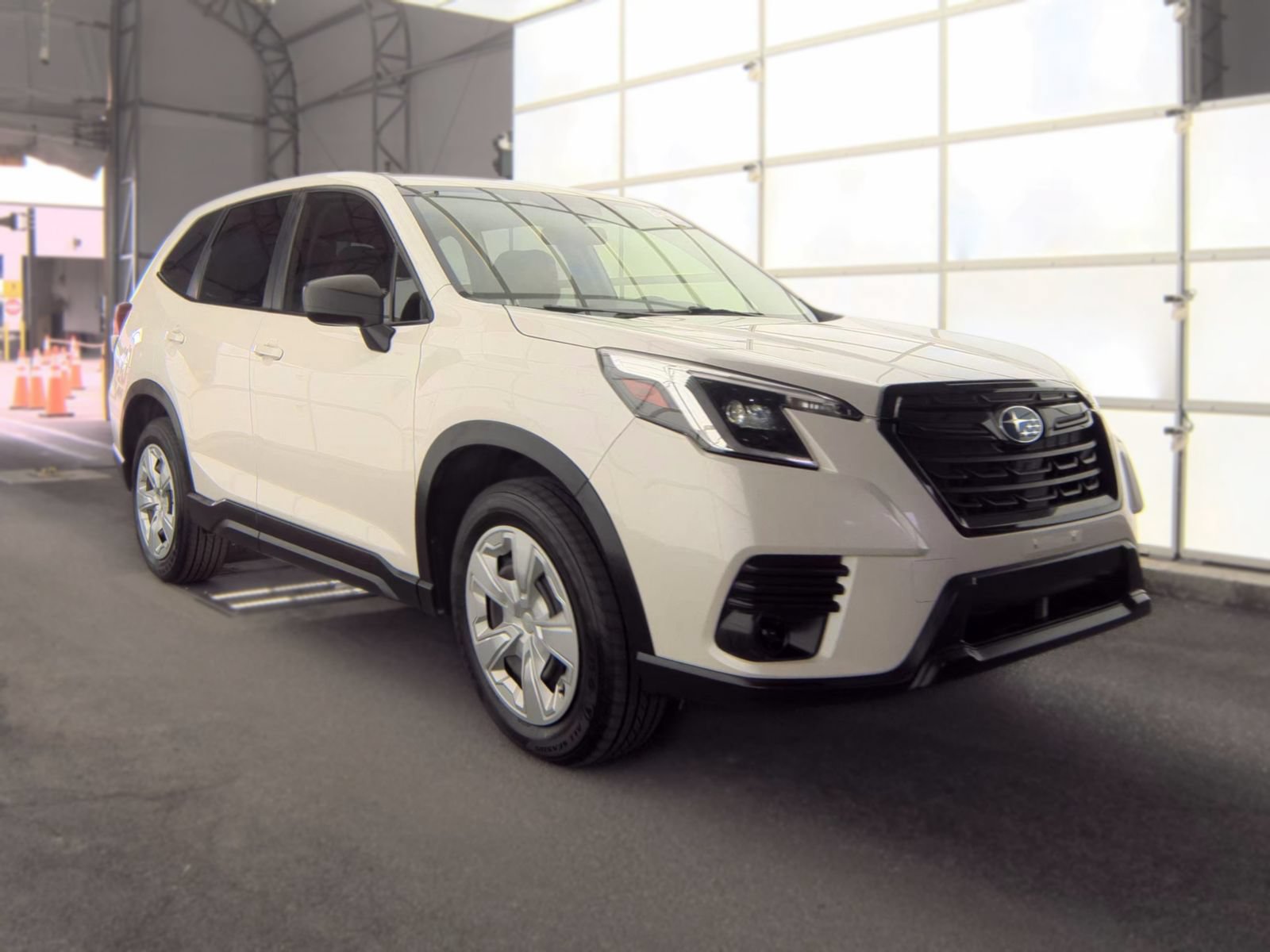 Used 2022 Subaru Forester AWD/4WD image 4