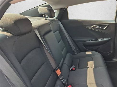 Used 2025 Chevrolet Malibu LT FWD image 20