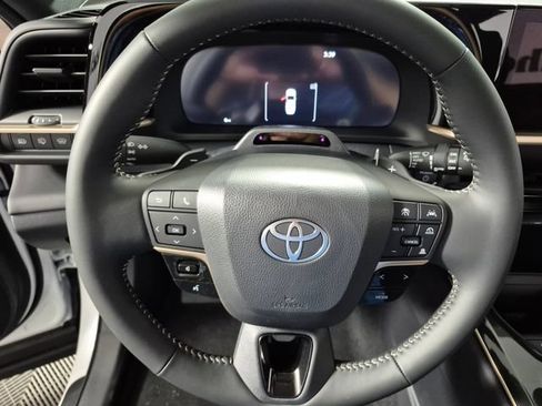 New 2026 Toyota Crown Signia AWD/4WD image 11