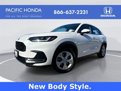 Used 2025 Honda HR-V LX