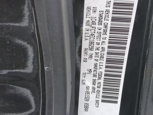 Used 2014 Jeep Grand Cherokee Overland image 36