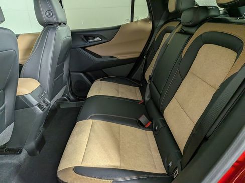 New 2026 Chevrolet Equinox ACTIV w/ Convenience Package III AWD/4WD image 27
