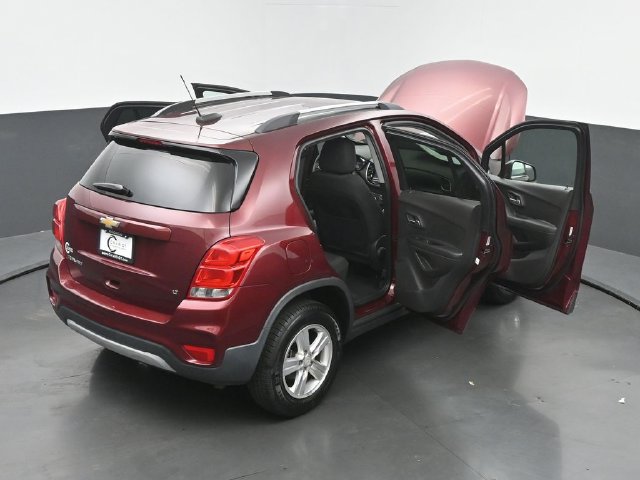 Used 2017 Chevrolet Trax LT AWD/4WD image 62