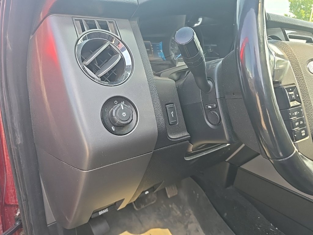 Used 2016 Ford Expedition EL Platinum AWD/4WD image 10
