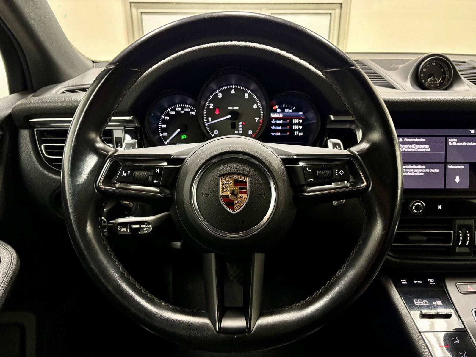Used 2022 Porsche Macan S AWD/4WD image 24