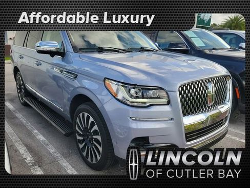 Certified 2024 Lincoln Navigator Black Label AWD/4WD image 1