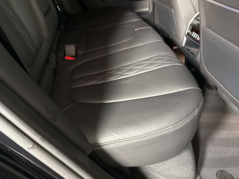 Used 2023 BMW X5 M50i w/ Executive Package image 27