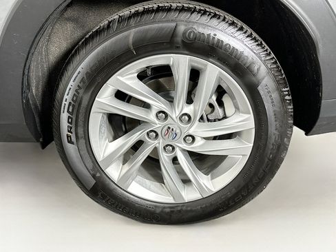 Used 2025 Buick Envista Preferred FWD image 11