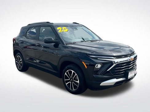 Used 2025 Chevrolet TrailBlazer LT AWD/4WD image 10