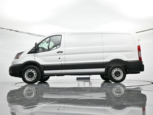 New 2025 Ford Transit 150 Low Roof image 40