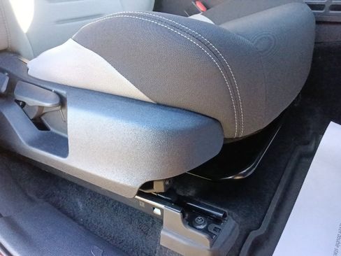 Used 2024 Toyota Tacoma TRD Sport image 31