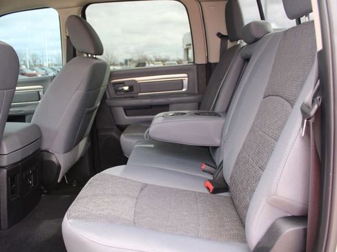 Used 2018 RAM 1500 Big Horn image 24