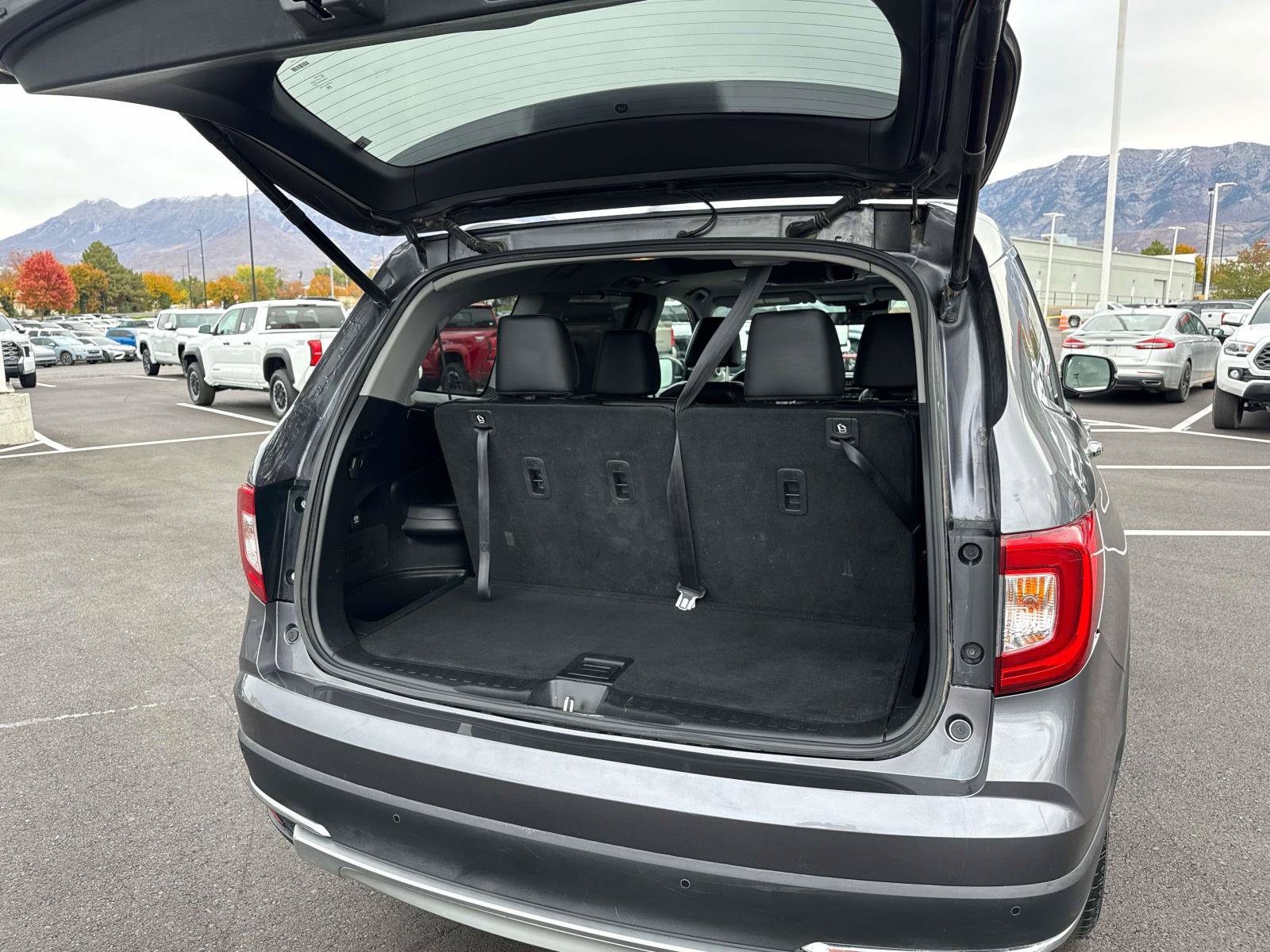 Used 2020 Honda Pilot Elite image 16