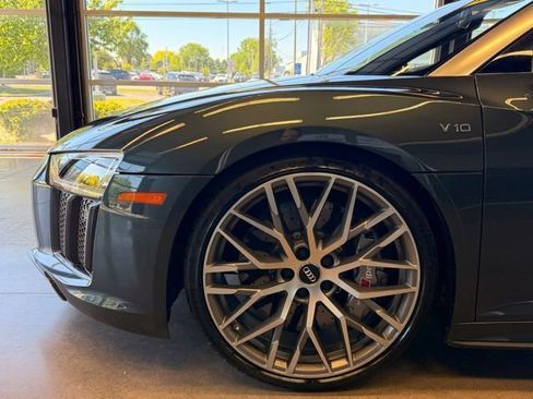 Used 2018 Audi R8 V10 plus AWD/4WD image 28