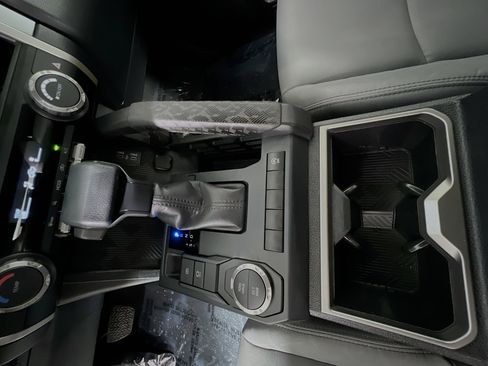 Used 2024 Toyota Tacoma SR5 image 25