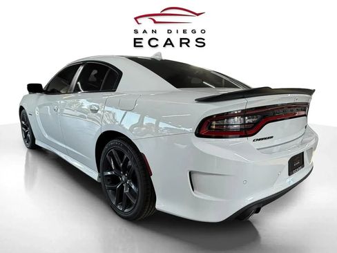 Used 2021 Dodge Charger R/T w/ Blacktop Package image 7