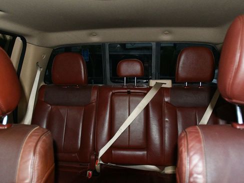 Used 2013 Ford F150 King Ranch image 32